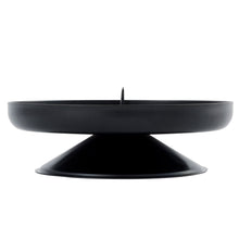 Pillar candle holder