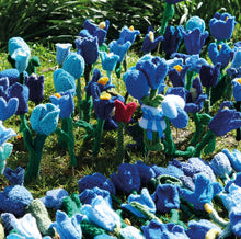 Parkinson's UK Charity cards. World Parkinson's Day Tulips design. Pack of 10 cards.