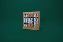 Plantable Christmas crackers