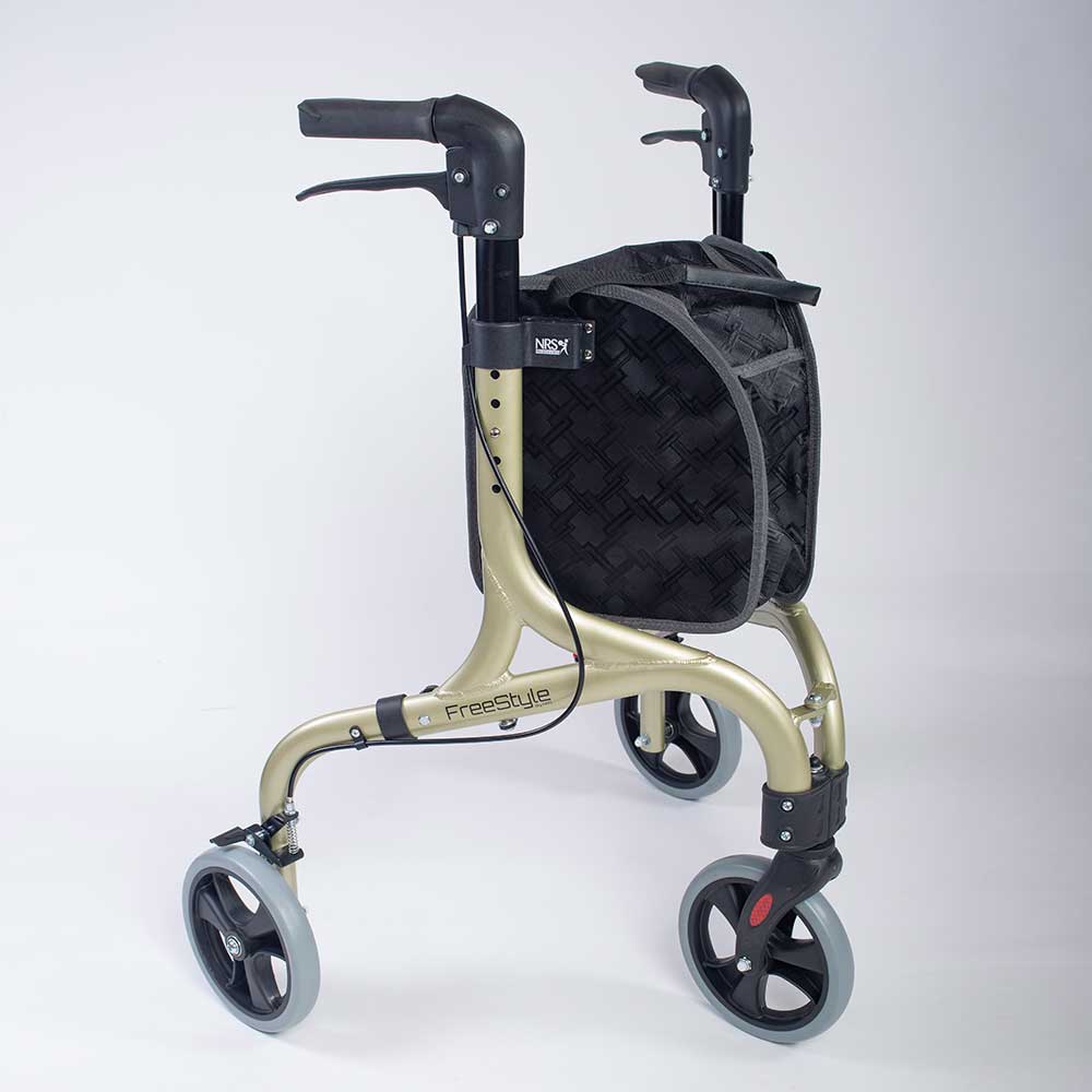 3 wheeled rollator
