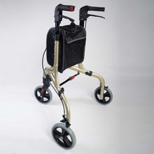 3 wheeled rollator