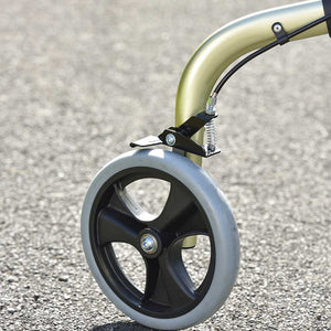 3 wheeled rollator