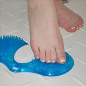 Foot cleaner with pumice