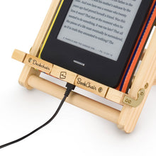 Book and tablet deckchair